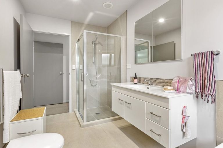 Photo of property in 52 Aquila Crescent, Rototuna North, Hamilton, 3210