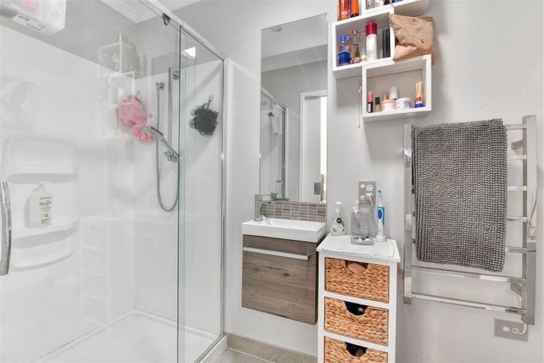 Photo of property in 117 Bonair Crescent, Silverdale, 0932