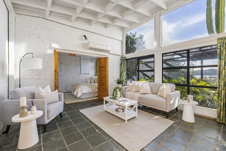Photo of property in 7 Nihinihi Avenue, Raglan, 3225