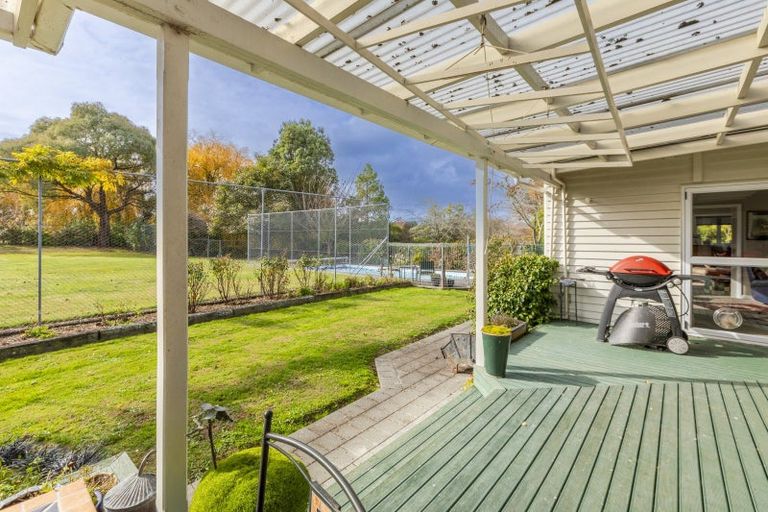 Photo of property in 12 Ireland Road, Waipawa, Otane, 4277