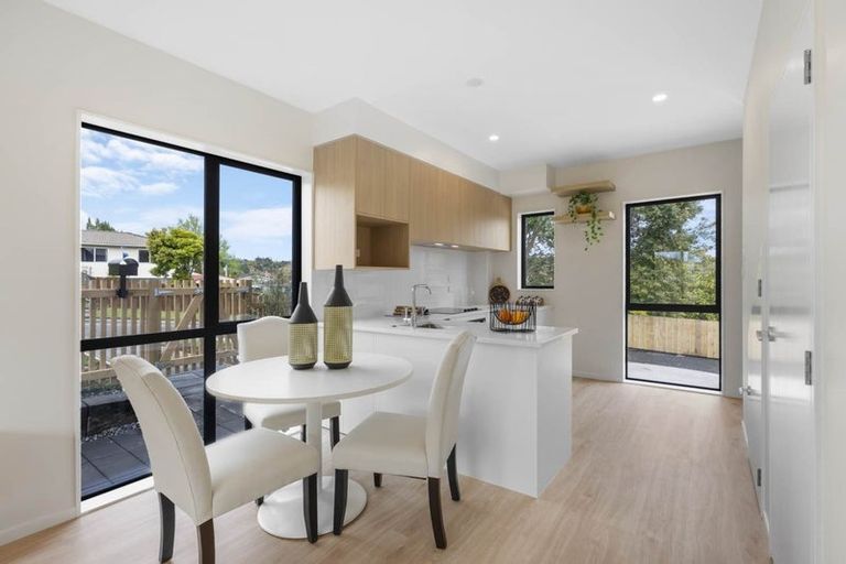 Photo of property in 1 Kellett Road, Ranui, Auckland, 0612