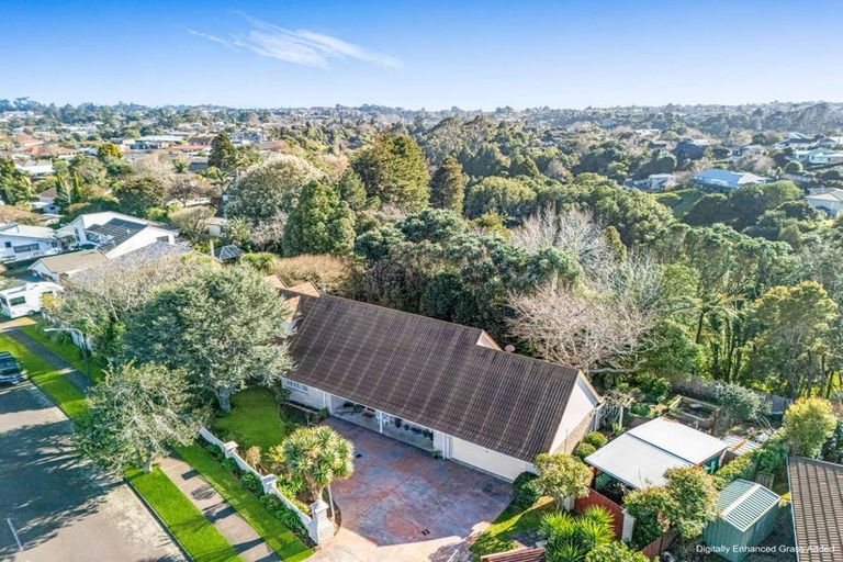 Photo of property in 55 Branch Road, Highlands Park, New Plymouth, 4312