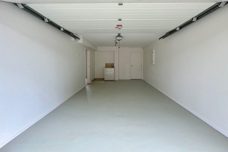 Photo of property in 86 Priestley Drive, Bucklands Beach, Auckland, 2014