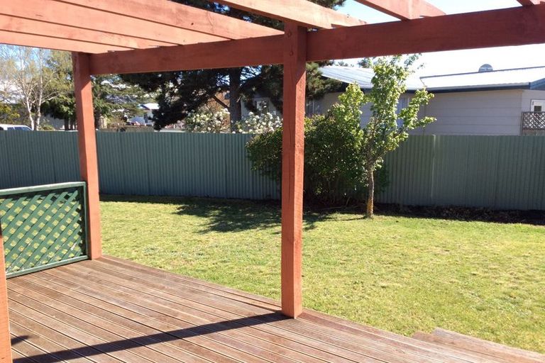 Photo of property in 15 Simons Street, Twizel, 7901