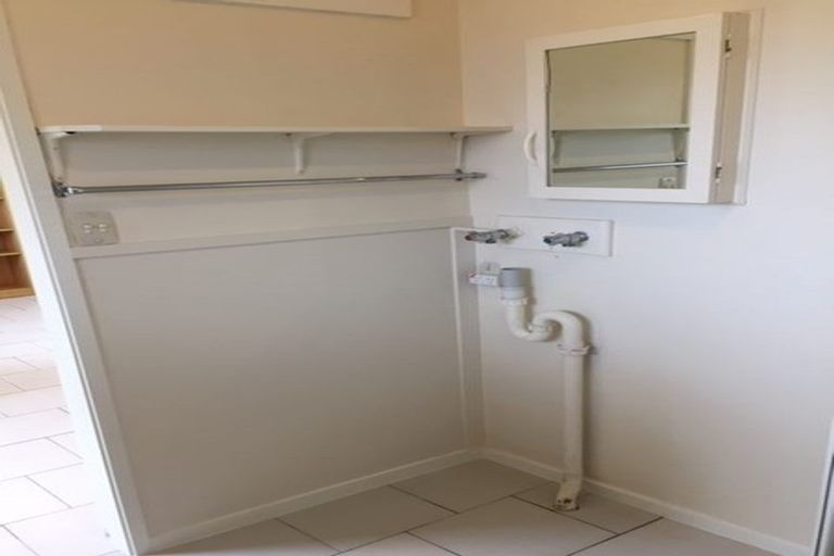 Photo of property in 101 Captain Scott Road, Glen Eden, Auckland, 0602