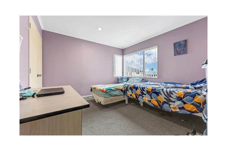 Photo of property in 39a Chieftain Rise, Goodwood Heights, Auckland, 2105