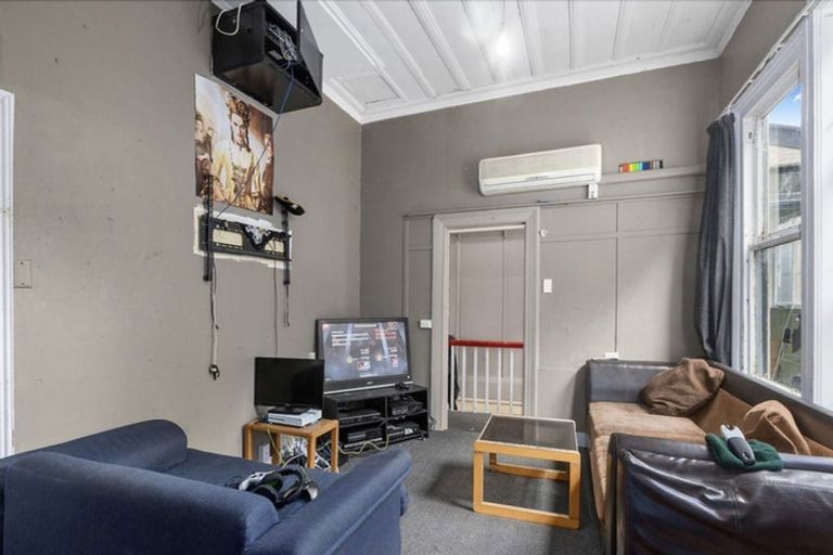 Photo of property in 132 Queen Street, North Dunedin, Dunedin, 9016
