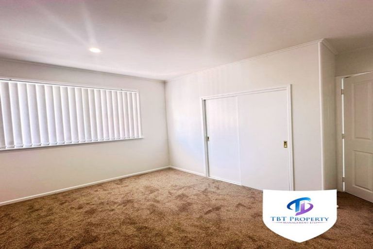 Photo of property in 25 Flat Bush Road, Otara, Auckland, 2023