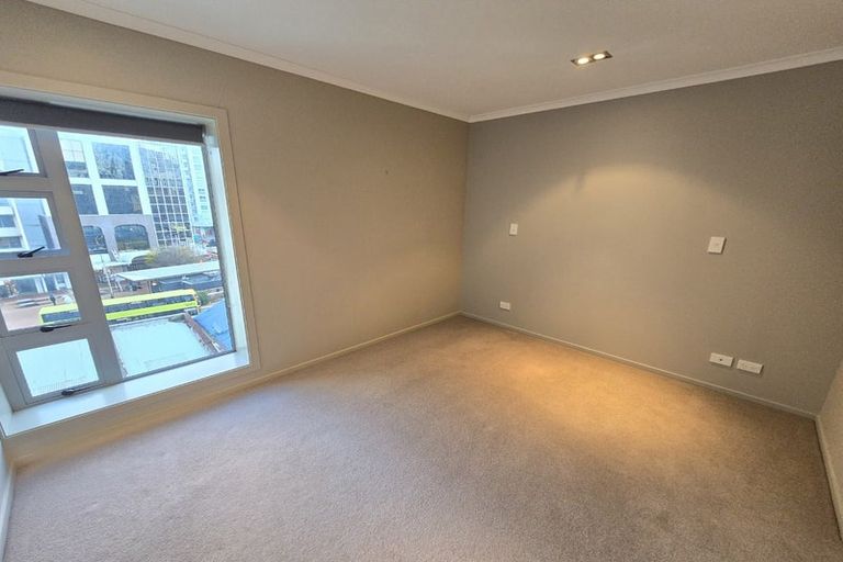 Photo of property in Bellagio Apartments, 5e/39 Taranaki Street, Te Aro, Wellington, 6011
