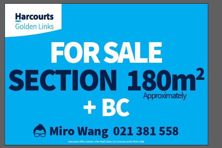 Photo of property in 19 Paretao Street, Massey, Auckland, 0614