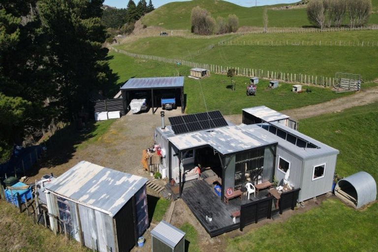 Photo of property in 3345 Weber Road, Weber, Dannevirke, 4970