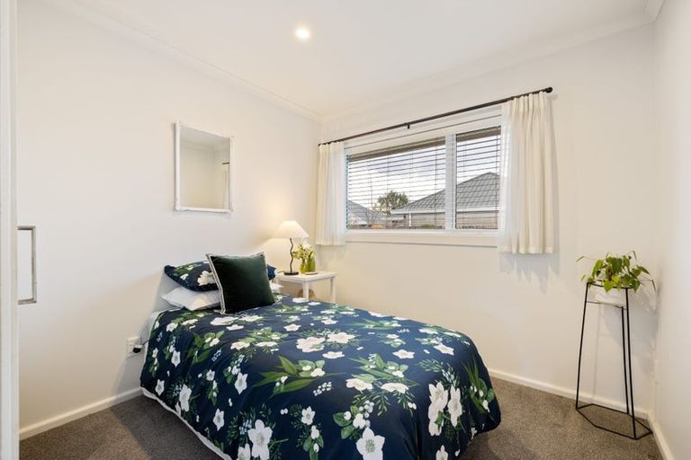 Photo of property in 2/172 Cashmere Road, Hoon Hay, Christchurch, 8025