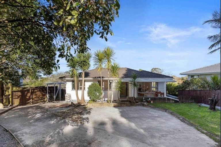 Photo of property in 38 Sunline Avenue, Massey, Auckland, 0614