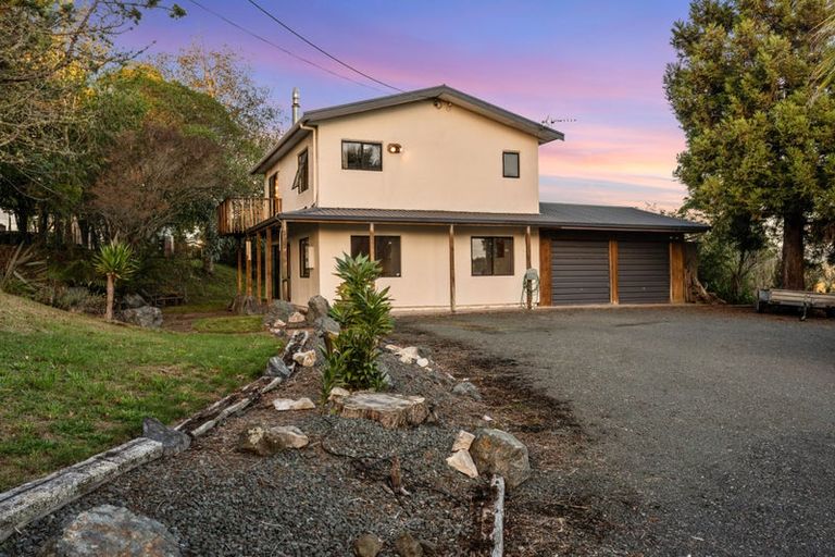 Photo of property in 38 Jeffs Road, Dairy Flat, Albany, 0794