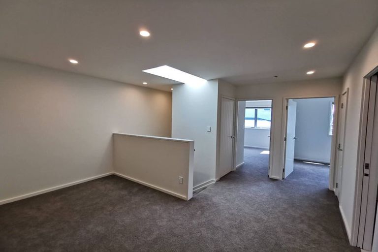 Photo of property in 25 Gunn Way, Hobsonville, Auckland, 0616