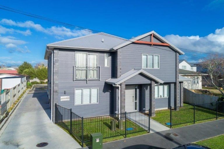Photo of property in 9/34 Beatty Street, Melville, Hamilton, 3206