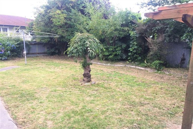 Photo of property in 28 Wycliffe Street, Onekawa, Napier, 4110