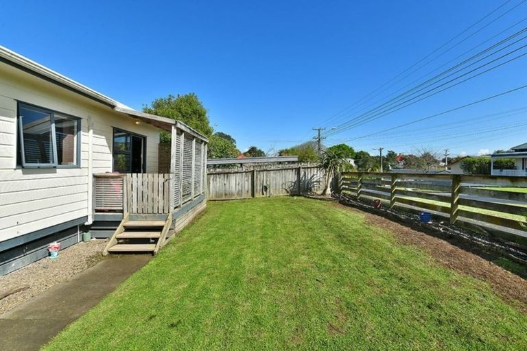 Photo of property in 31 Puriri Street, Helensville, 0800