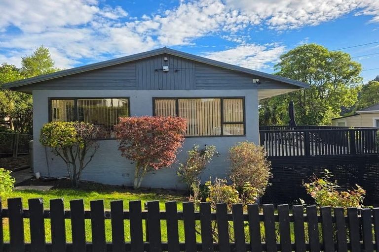 Photo of property in 8 Montague Street, North East Valley, Dunedin, 9010