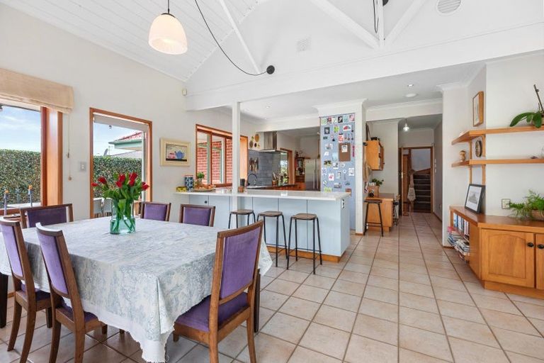 Photo of property in 221 Grange Road, Otumoetai, Tauranga, 3110