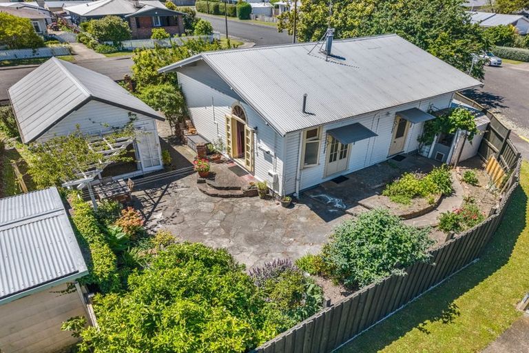 Photo of property in 702 Rodney Street, Saint Leonards, Hastings, 4120