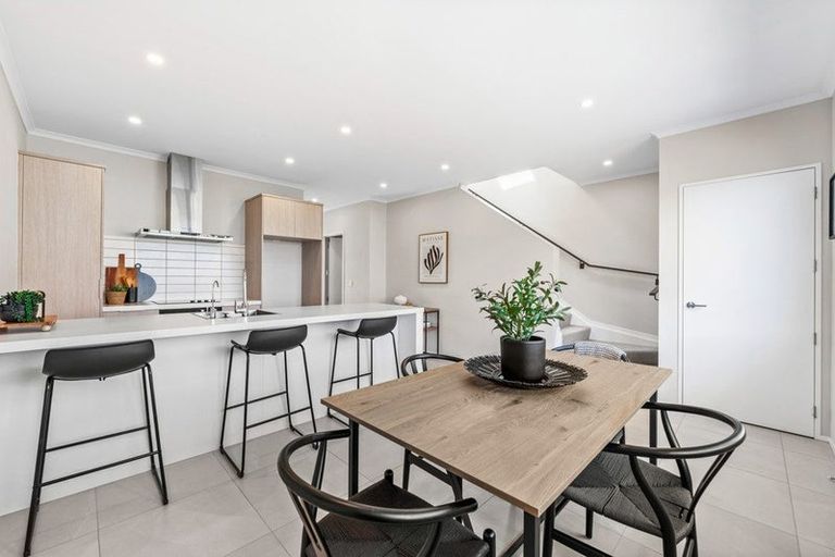 Photo of property in 3/2 Rangitamiro Place, Hobsonville, Auckland, 0616