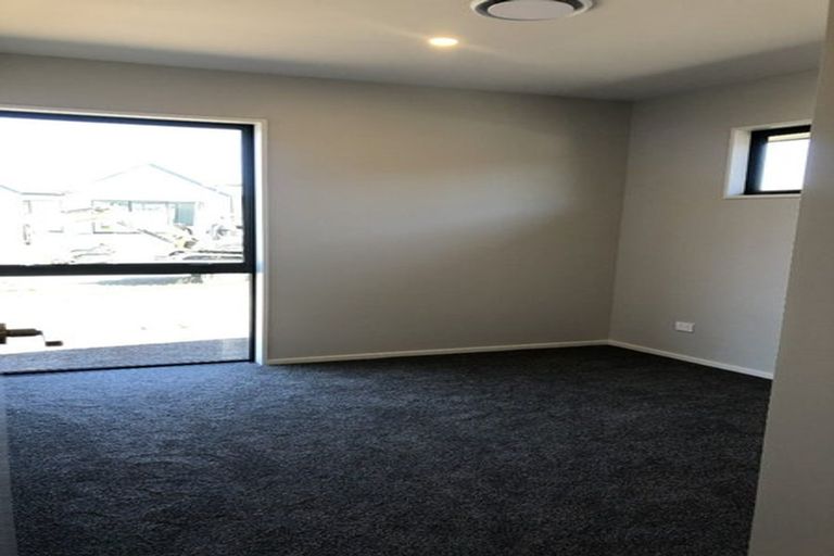 Photo of property in 5 Tussle Grove, Halswell, Christchurch, 8025