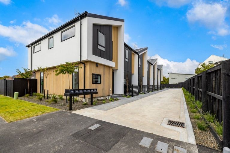 Photo of property in 6/498 Manchester Street, St Albans, Christchurch, 8014