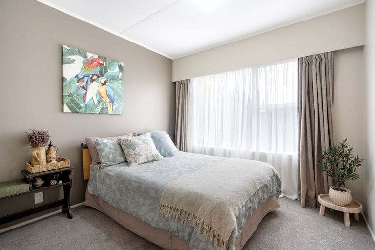 Photo of property in 118 Sandspit Road, Waiuku, 2123