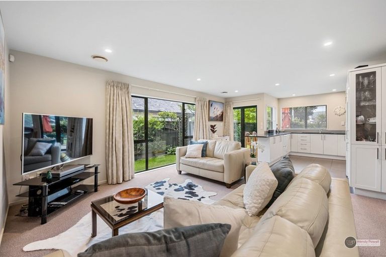 Photo of property in 96 Pretoria Street, Hutt Central, Lower Hutt, 5010