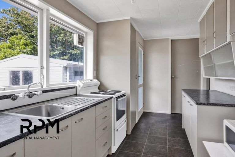 Photo of property in 21 Manawapou Road, Hawera, 4610