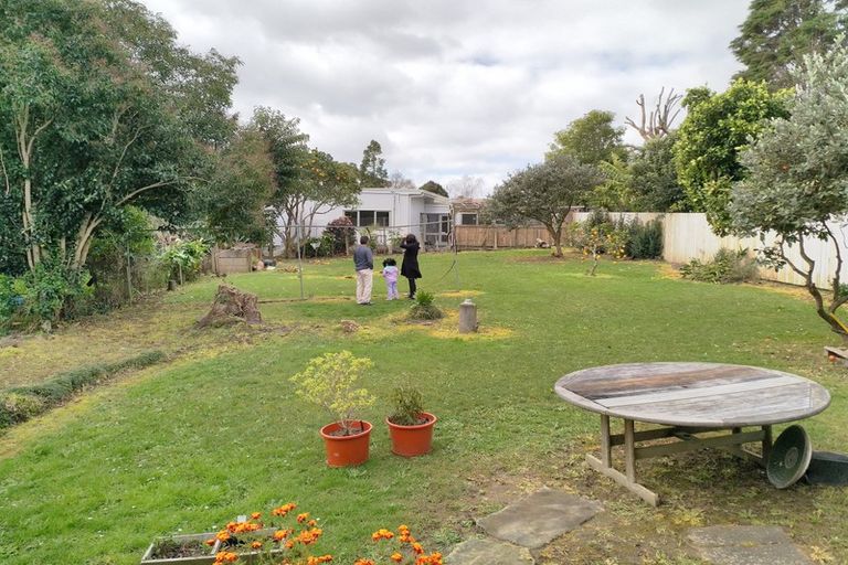 Photo of property in 74 Gardner Avenue, New Lynn, Auckland, 0600