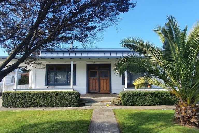 Photo of property in 133 Derby Street, Westport, 7825