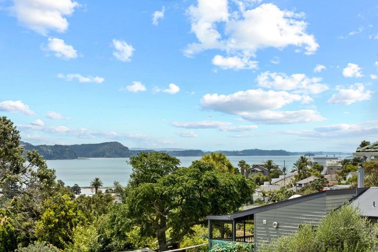 Photo of property in 75 Marellen Drive, Red Beach, 0932