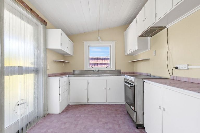 Photo of property in 52 Akaroa Street, Kaiapoi, 7630