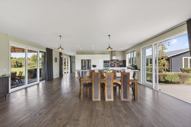 Photo of property in 50a Richmond Road, Brixton, New Plymouth, 4373