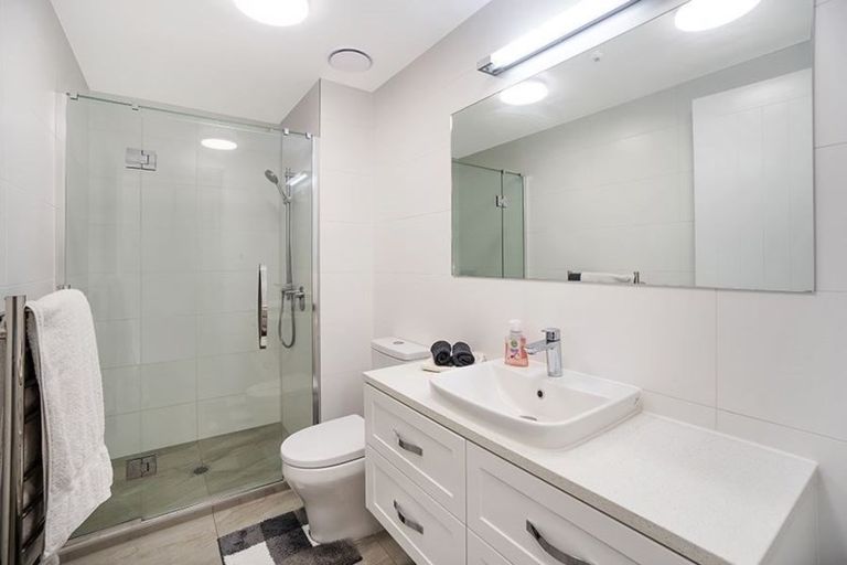 Photo of property in 217 Hibiscus Drive, Orewa, 0931