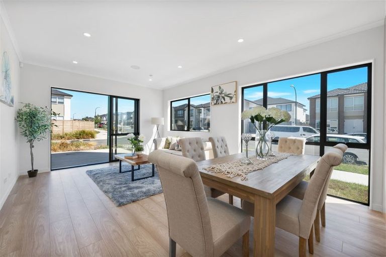 Photo of property in 53 Ksenia Drive, Flat Bush, Auckland, 2019