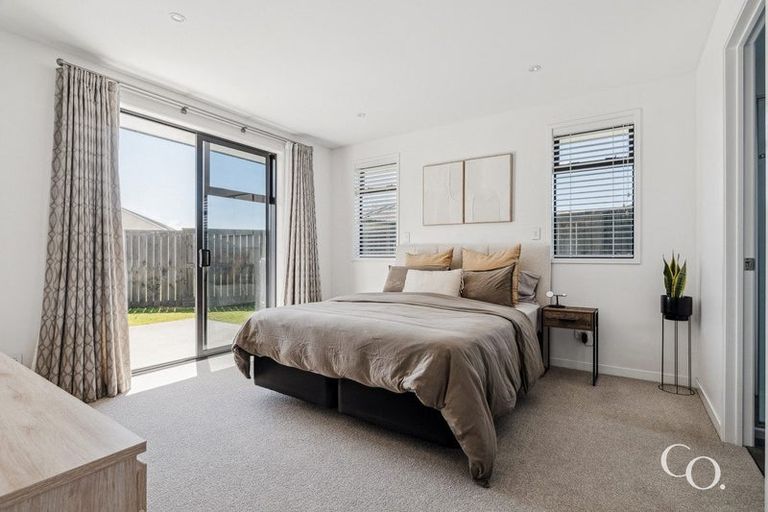 Photo of property in 51 Kahuparere Crescent, Pyes Pa, Tauranga, 3112