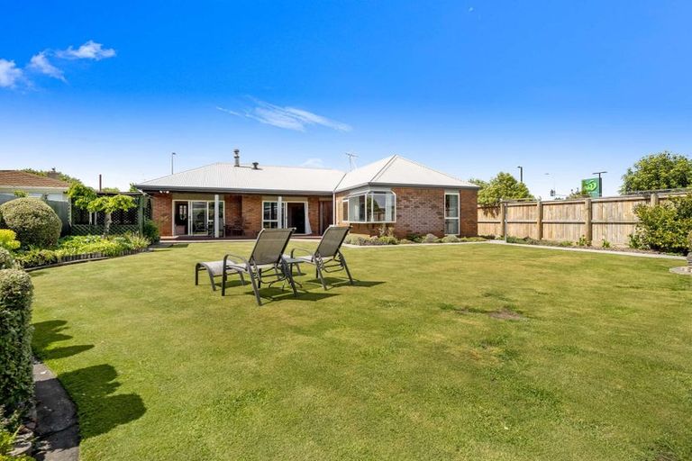 Photo of property in 761 Main North Road, Belfast, Christchurch, 8051