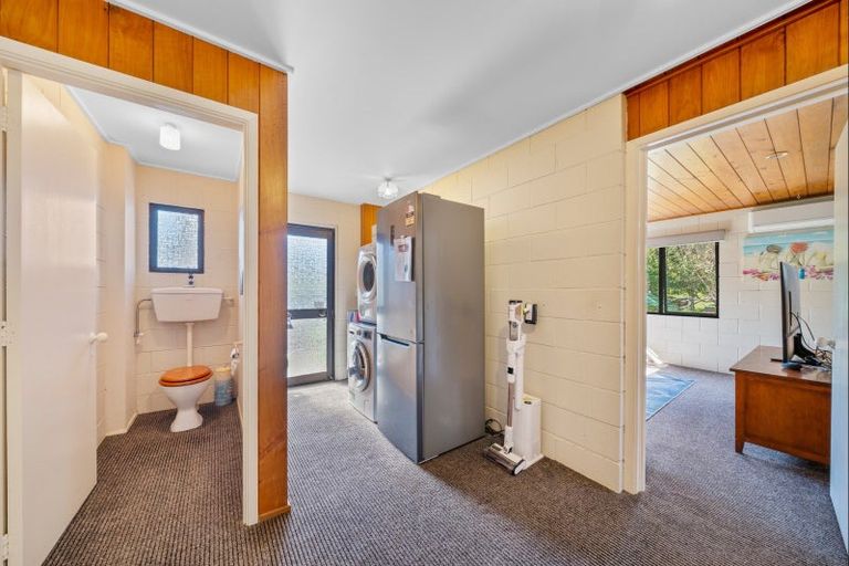 Photo of property in 5 Whakapaki Street, Urenui, 4375