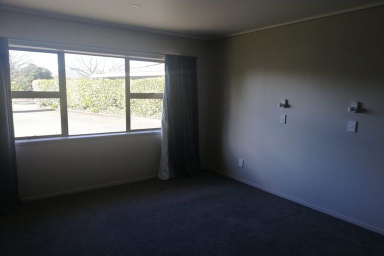 Photo of property in 7 Kathleen Place, Rainbow Point, Taupo, 3330