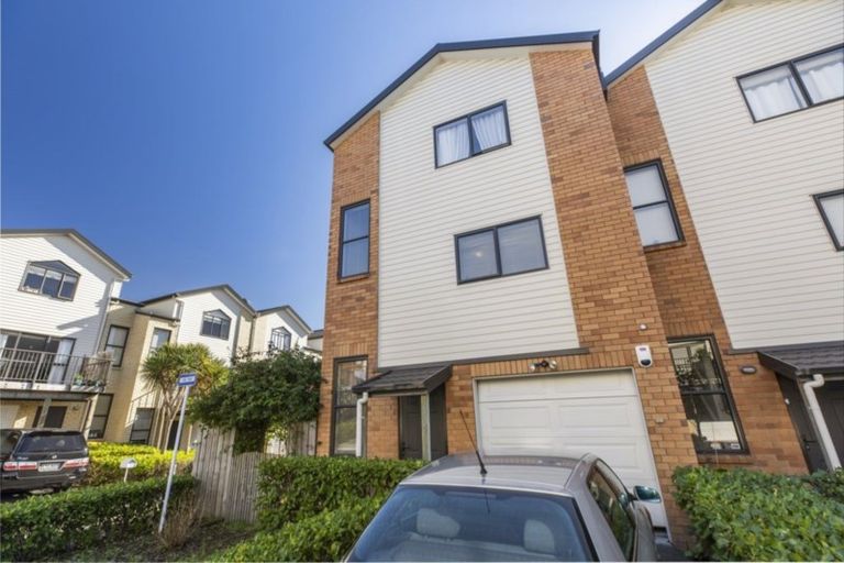 Photo of property in St Claire Village, 70/172 Mcleod Road, Te Atatu South, Auckland, 0610