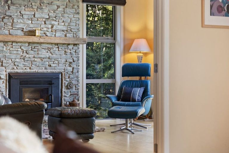 Photo of property in 7 Tall Tree Lane, Mount Creighton, Queenstown, 9371