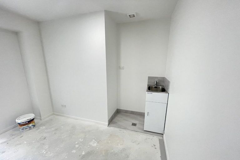 Photo of property in 13c Edinburgh Avenue, Rosehill, Papakura, 2113