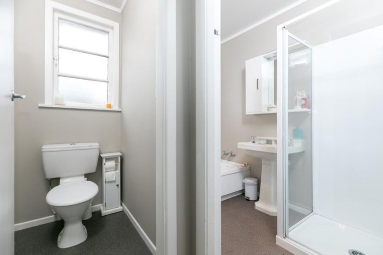 Photo of property in 1064 Heaphy Terrace, Fairfield, Hamilton, 3214
