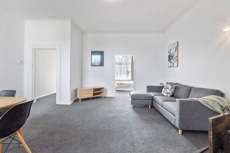 Photo of property in 10 Dick Street, South Dunedin, Dunedin, 9012