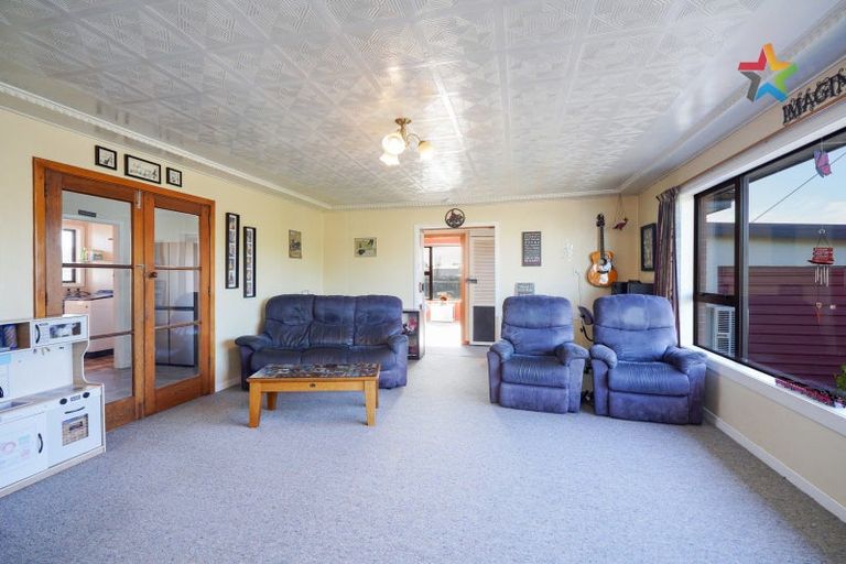 Photo of property in 12 Vernon Street, Kingswell, Invercargill, 9812