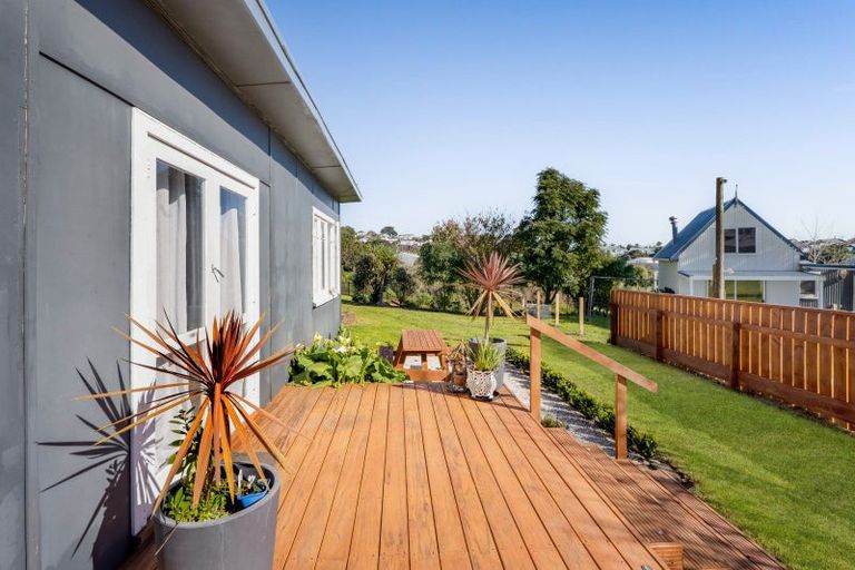 Photo of property in 20c Gordon Street, Glen Avon, New Plymouth, 4312