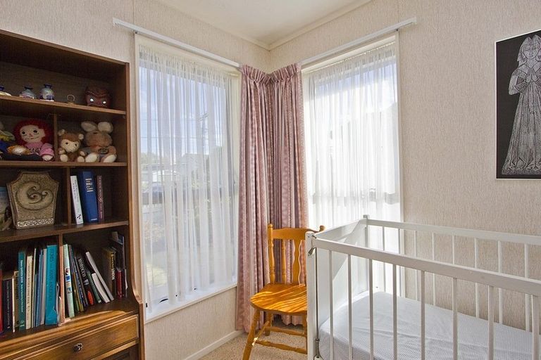 Photo of property in 119 Trafalgar Street, Waterloo, Lower Hutt, 5011